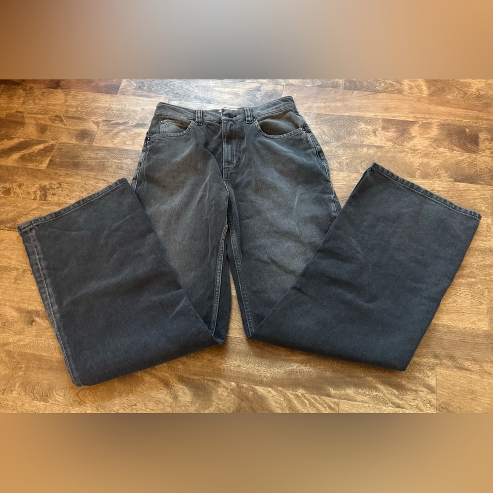 We The Free gray washed jeans size 26